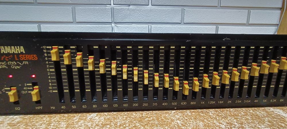Equalizer Yamaha Professional Model Q1027 korektor graficzny Chojnów