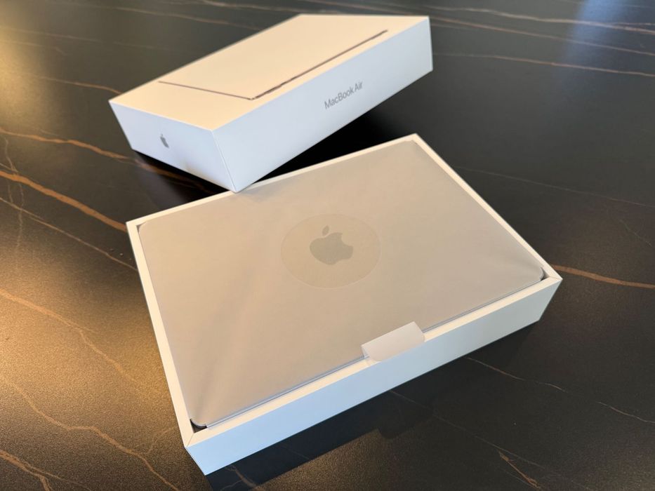 Macbook Air M2 SSD 256Gb (8GB memória Ram) como NOVO, c/Fatura