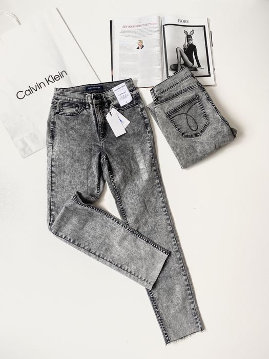 Джинси мом жіночі Calvin Klein Jeans