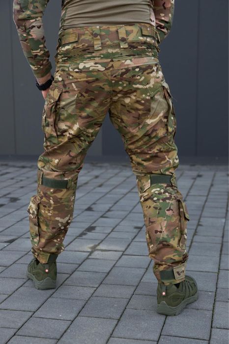 Штани з наколінниками, Мультикам