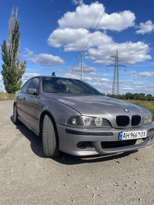Продам бмв  е39