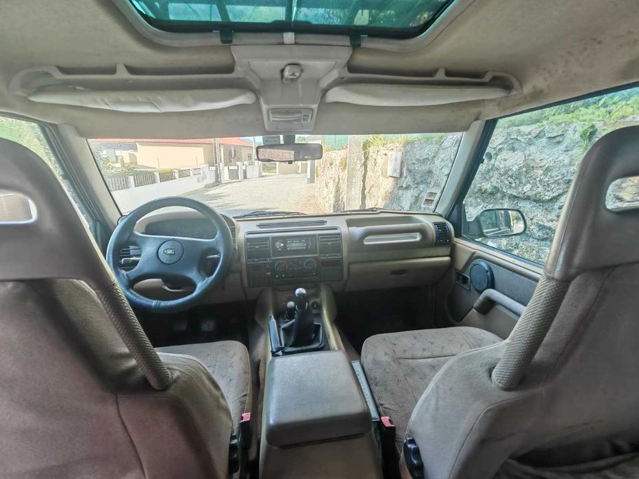 Land Rover Discovery 300