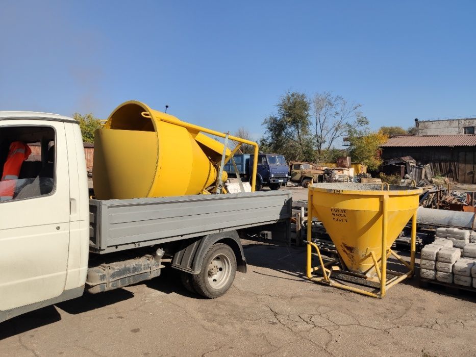 Аренда прокат бункер бадья желоб лоток для бетона