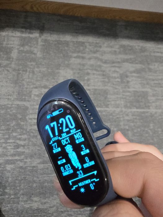 Продам Mi Band 7 NFC