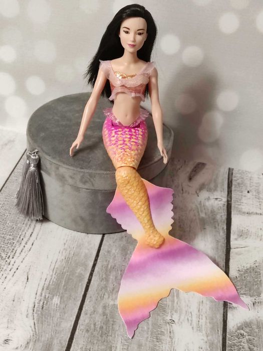 Lalka Barbie syrenka Azjatka hybryda