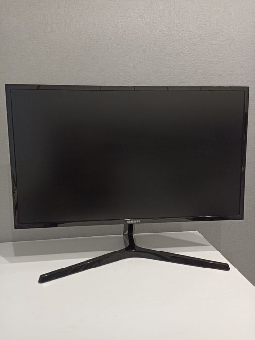 Монитор 27" дюймов Samsung PLS LED FullHD HDMI DisplayPort