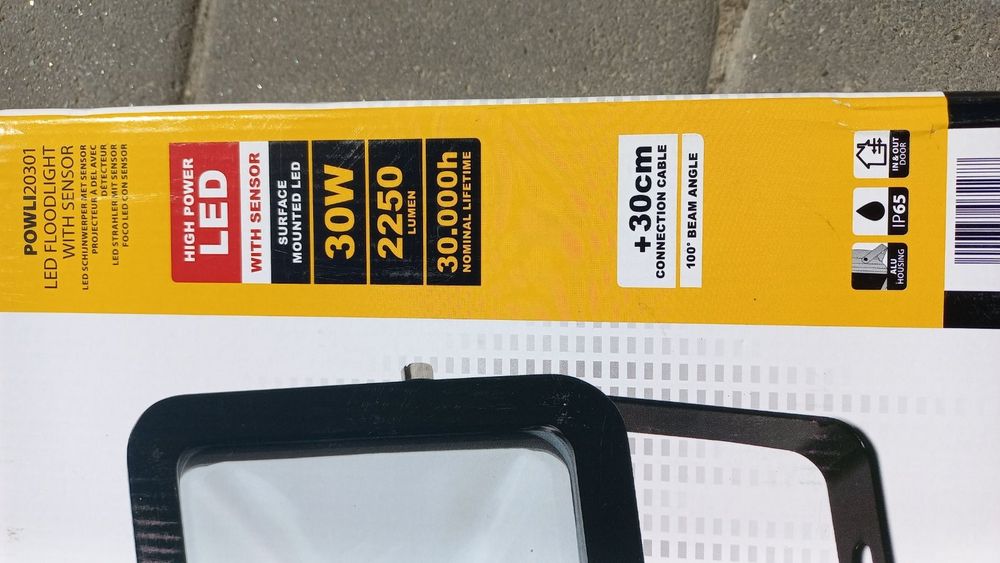 Потужний світлодіодні прожектор powerplus powli20301