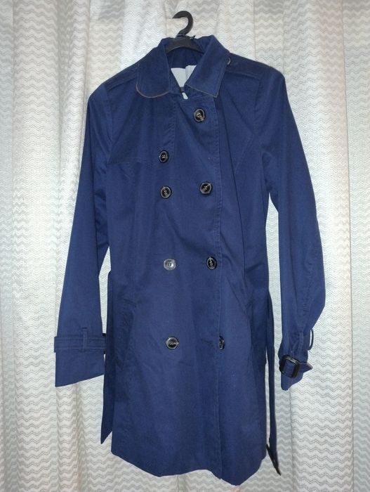 Gabardina azul Bershka