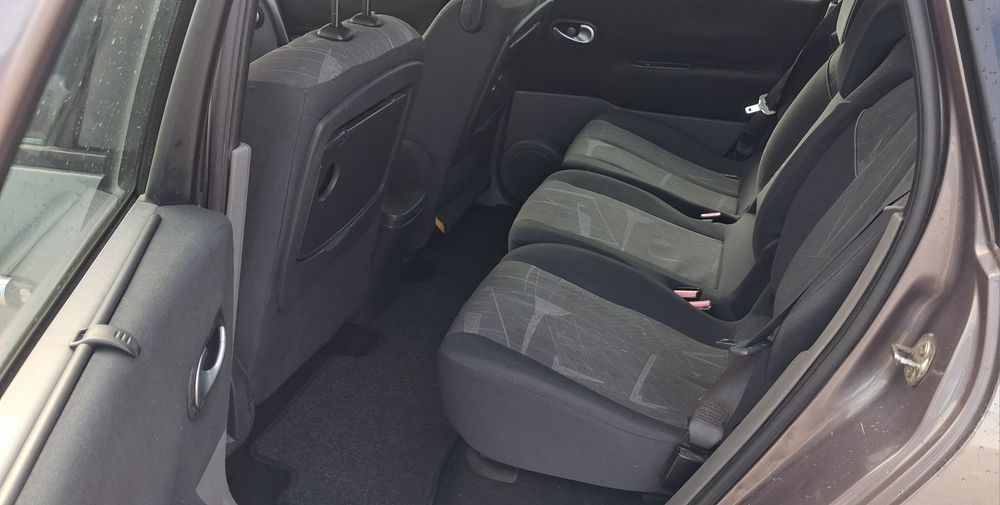 Renault Megane Scenic DCI