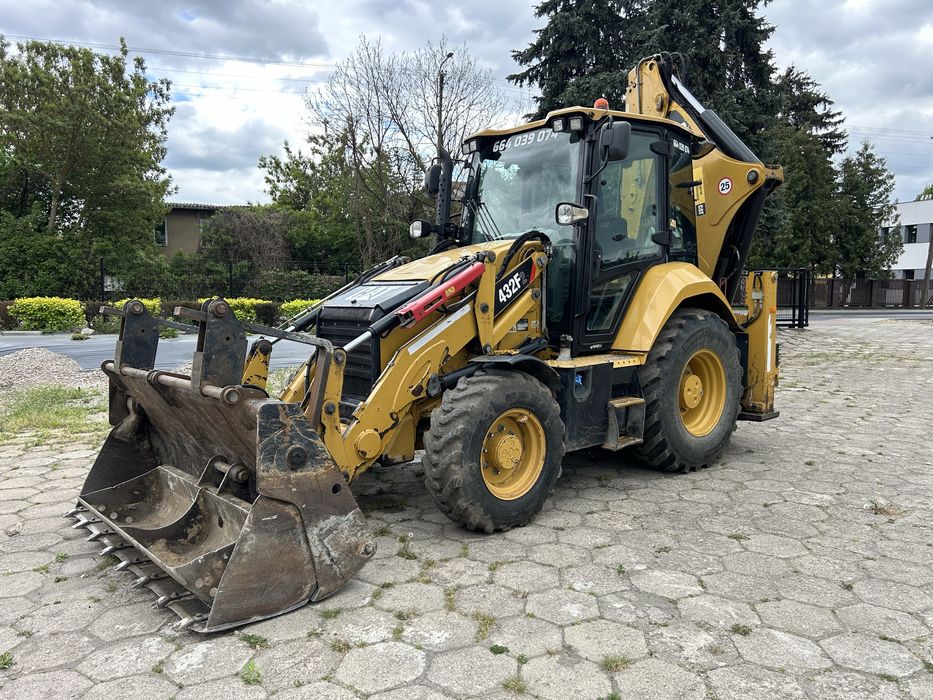 CAT 432f2 super stan cena BRUTTO