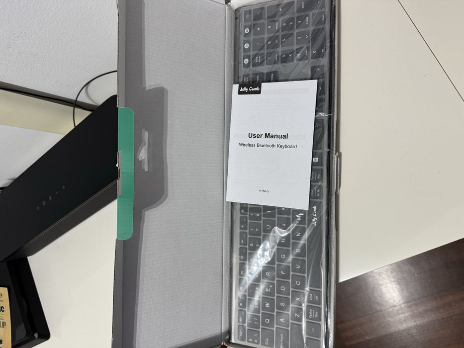 Wireless Keyboard (Spanish)64861754153219121