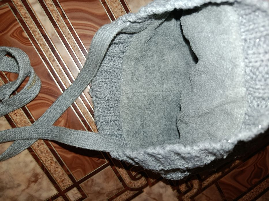 Шапка зимова для дівчинки 4-5 років