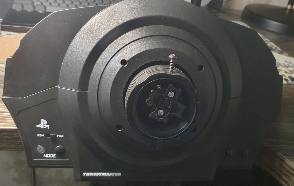 Thrustmaster T300 Ferrari Integral (Alcantara edition)