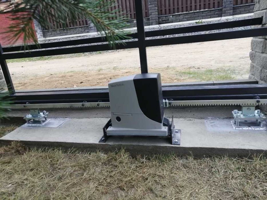 Автоматика для ворот, Автоматические ворота, Откатные ворота