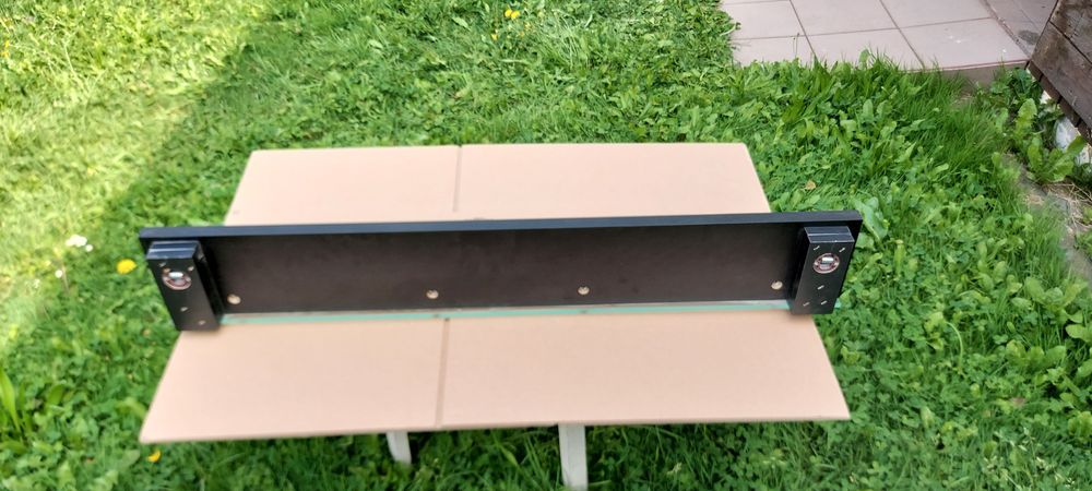 Półka czarno szklana