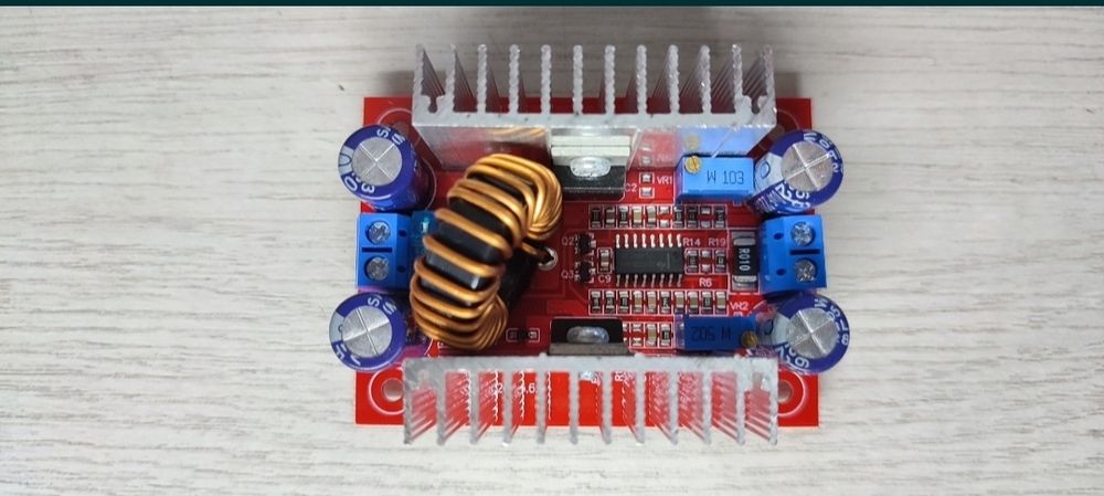 Повышающий преобразователь напряжения 400 Вт 15А DC-DC CC,CV.