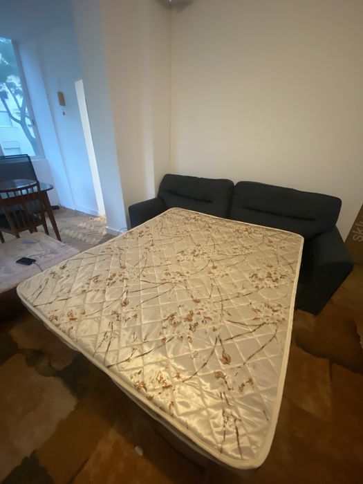 Sofá cama modelo italiano azul marinho (cama casal padrão)