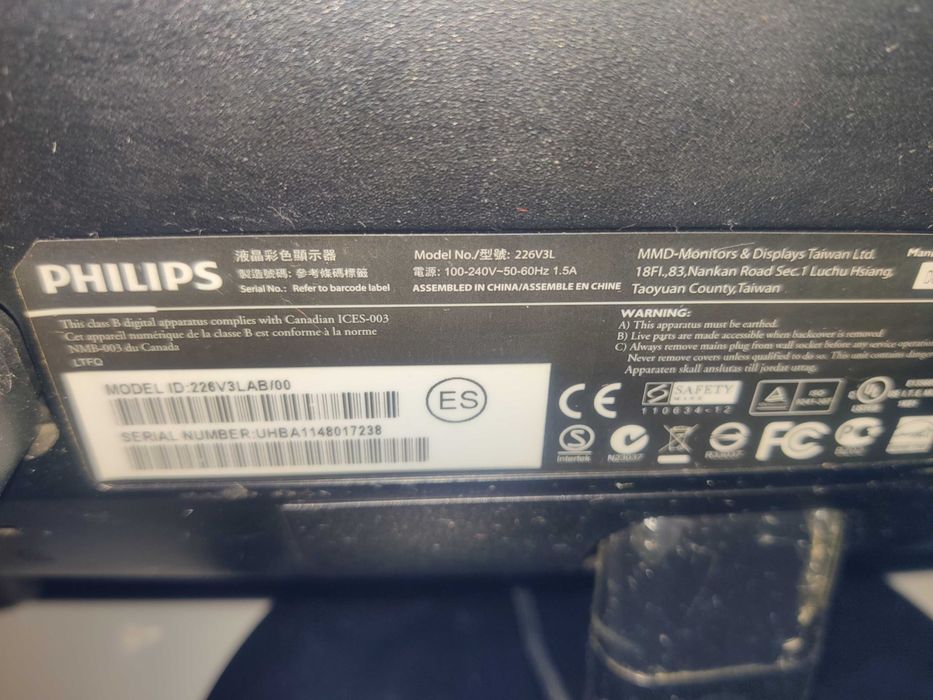 Komputer stacjonarny z monitorem lub bez