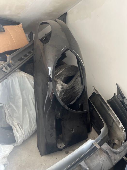 Aston Martin błotniki przednie