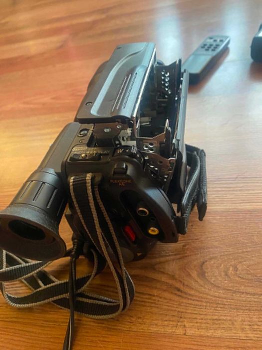 kamera Canon UC200