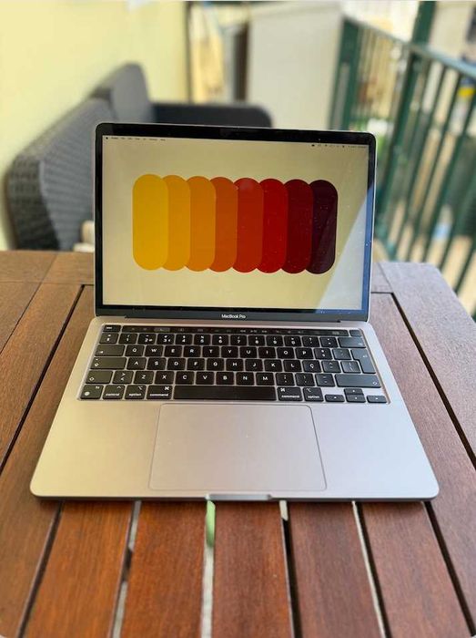 Macbook Pro M2 (2022) 13' 16GB - 256GB