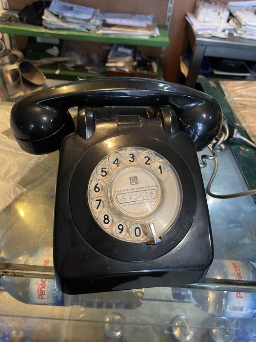 Telefone antigo