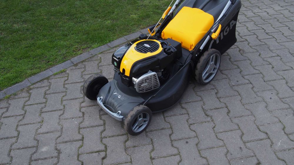 Stiga Turbo 53 SE4Q kosiarka spoalinowa Fv23%