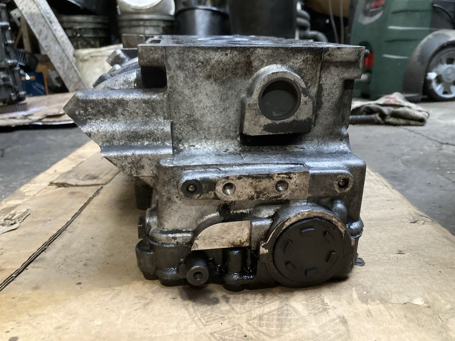 głowica 059354 Audi 2.7 tdi