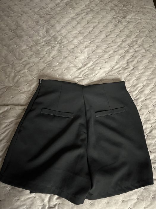 Продам спідницю шорти