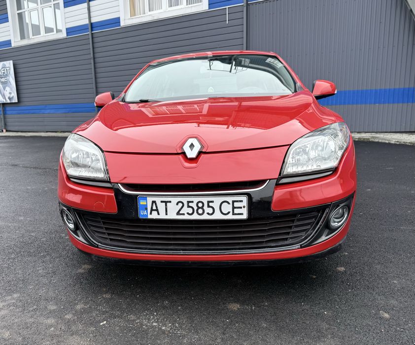 Renault Megane 2012 Рено Меган