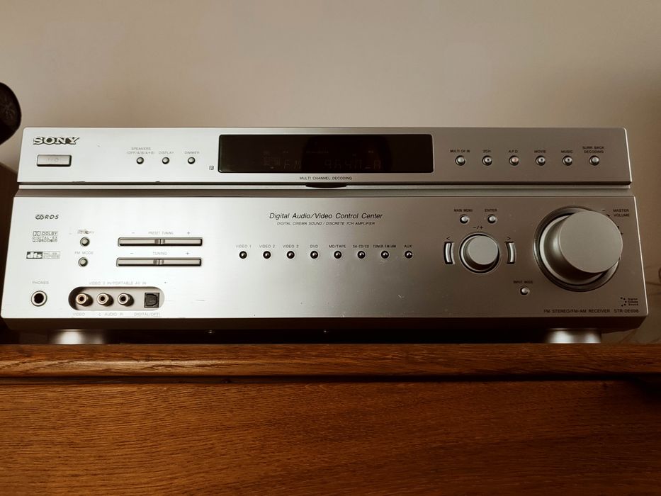 WYPRZEDAŻ! Amplituner Sony str de 698
