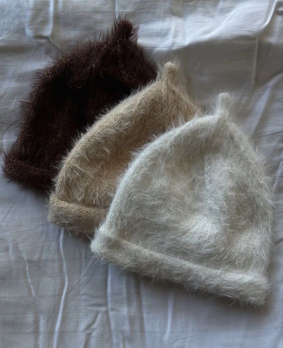 Шапка з пипкою, ручна робота