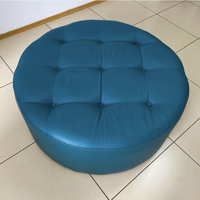 ТЕРМІНОВИЙ ПРОДАЖ,МОЖЛИВИЙ ТОРГ круглий пуф еко-шкіра XL розмір,важкий