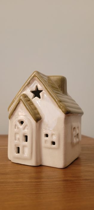 Domek Ceramiczny z Podświetleniem Led.