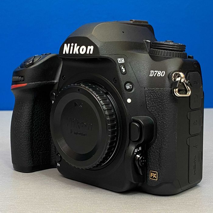Nikon D780 (Corpo) - 24.5MP