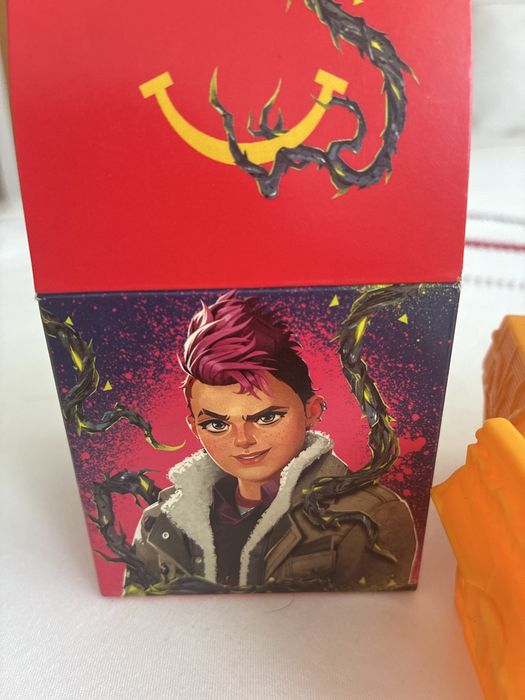 Bonecos Stranger Things McDonalds