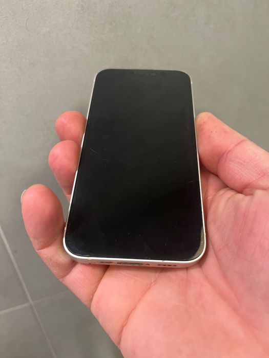 Iphone 13 + IPhone 12 mini