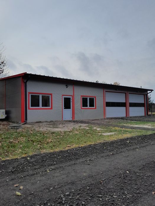 Hala do wynajęcia 156m2 w tym biuro socjal i łazienka