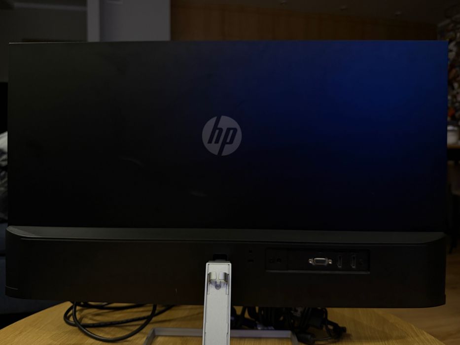 Monitor HP 527sf