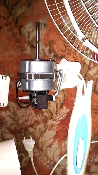 Вентилятор напольный 40см, на разборку или детали, бу