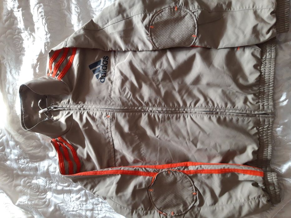 Kurtka adidas