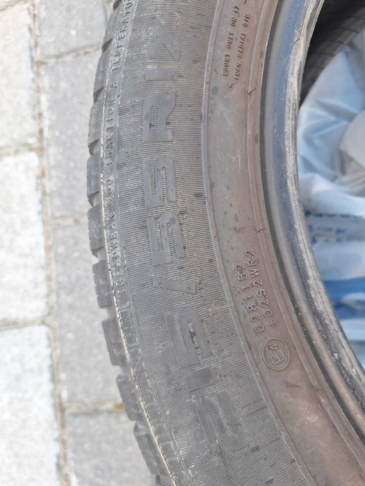 Opony zimowe 225/55/17 kpl 4x sztuki