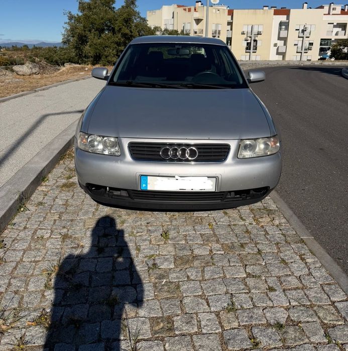 Audi A3 1.9 TDi 130cv - caixa manual de 6 velocidades