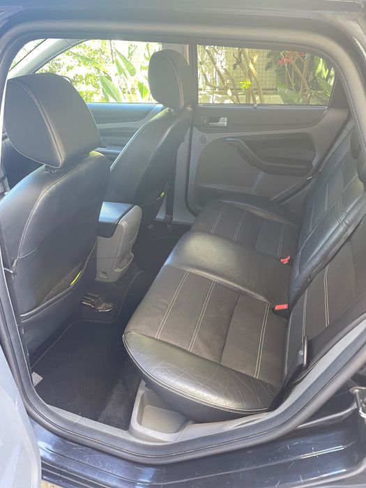 Ford Focu 1.6 TDCI TITANIUM. De garagem e muito económica