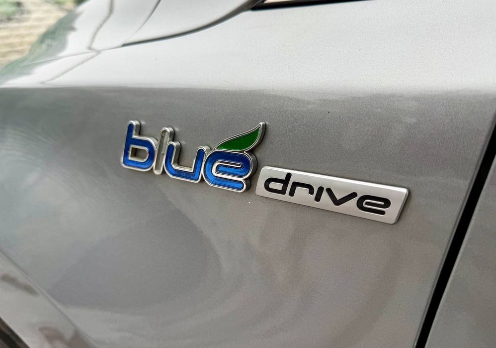 Продам Hyundai Elantra Хундай Елантра  2014 Dizel Avtomat