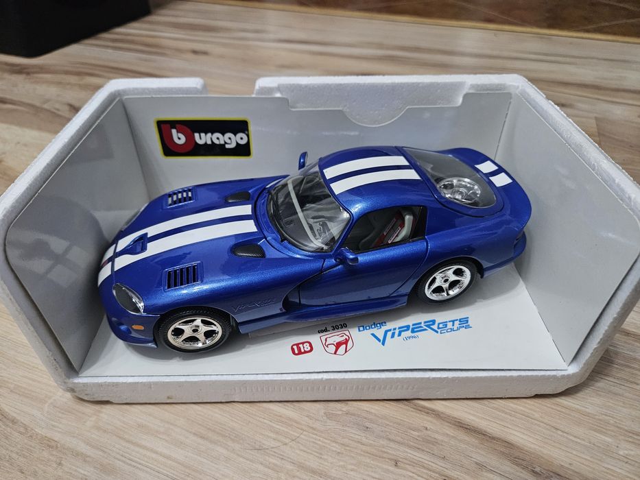 Dodge Viper GTS Coupe Burago Bburago 1:18 cod 3030