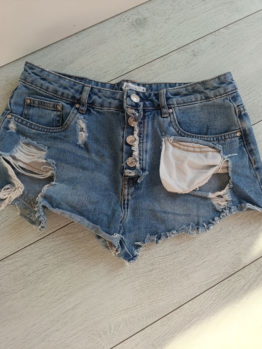 Spodenki szorty jeansowe dziury s 36 poszarpane
