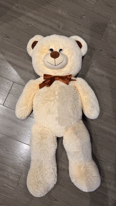 Плюшеві медведі.