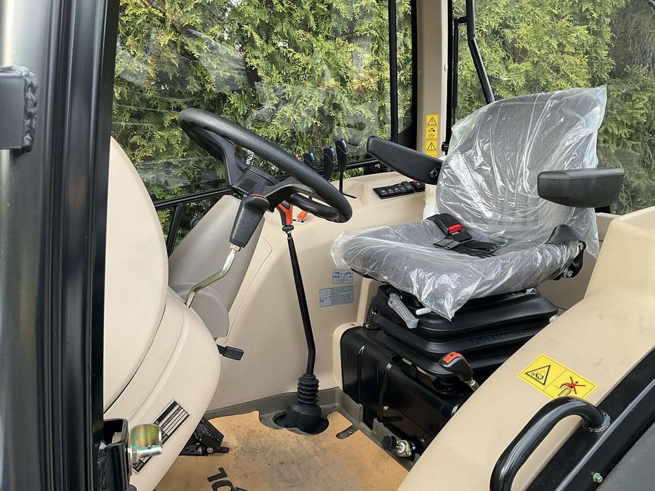 Nowy Ciągnik LOVOL M1004 110 KM | 4x4 | DOOSAN Euro V | 18+18 | Klima | PROW