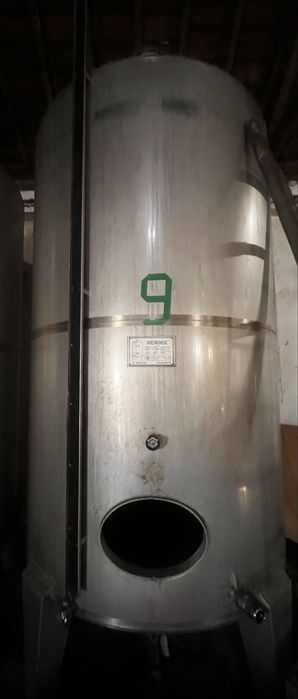 2 Depositos inox para vinho  5000 Litros